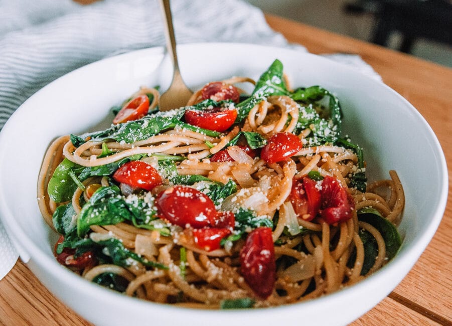 Oven Roasted Tomato and Spinach Pasta - Farmers Market Society